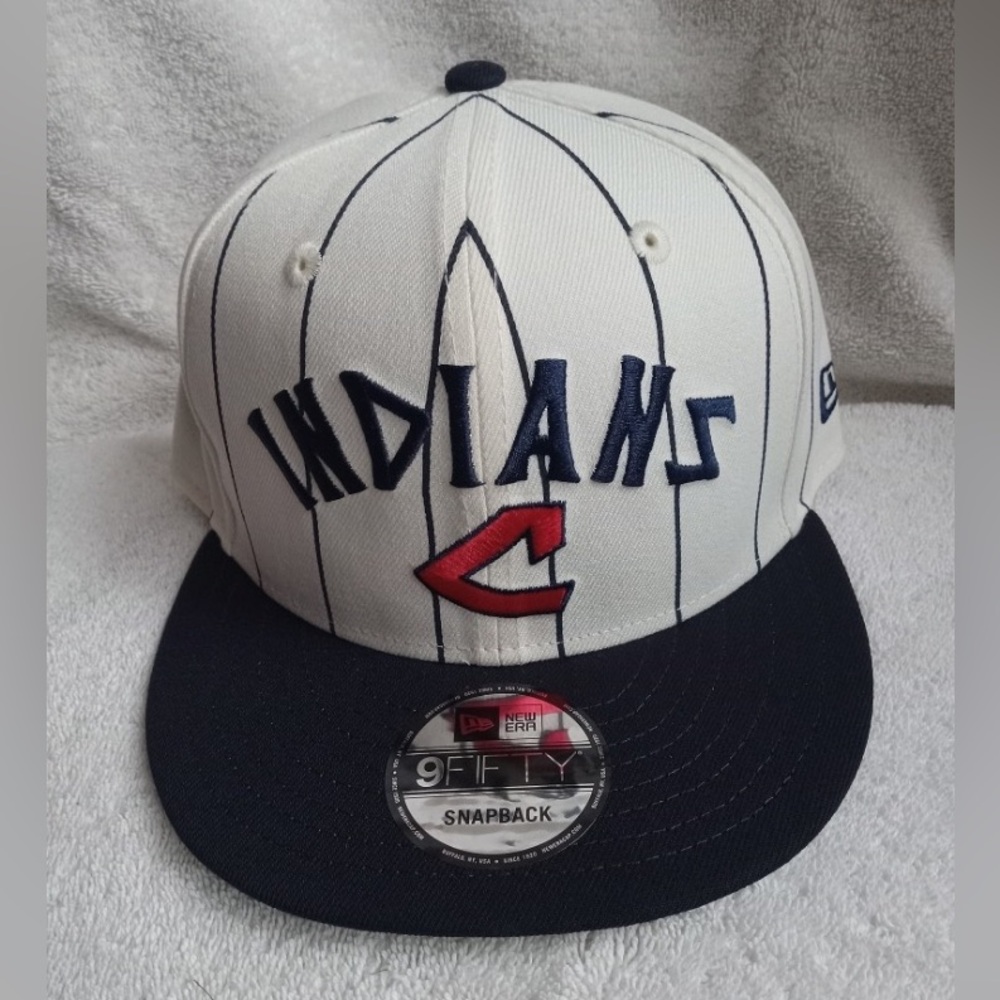 Cleveland Indians New Era MLB pinstripe SnapBack hat